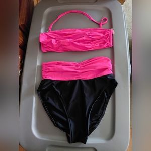 Womans Catalina 2 Piece Bathing Suit Size 10